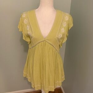 Free People sunshine Yellow V-Neck Blouse, size S